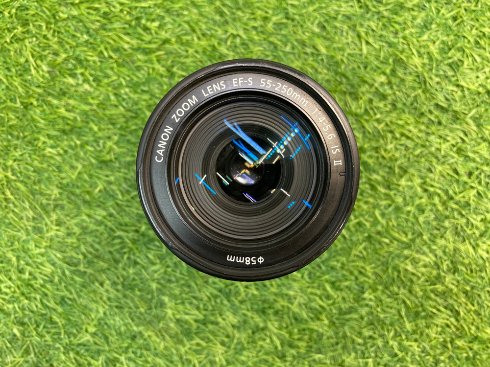 Canon EF-S 55-250mm 4.0-5.6 IS II