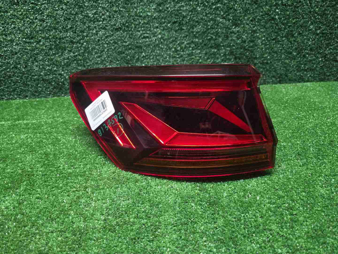 Фонарь левый внешний VW Touareg 3 (2018-2023)