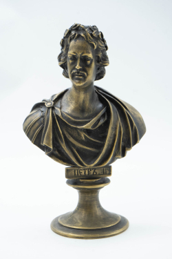 Петра I. Бюст императора. Россия, Санкт-Петербург.  Бронза фабрика Ф Шопенъ. Модель 1868г. Реплика.