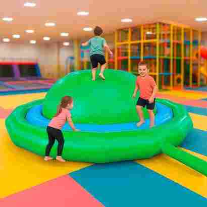 Надувное оборудование «Надувной живот» 5*5*1,5 м, зелёно-голубой