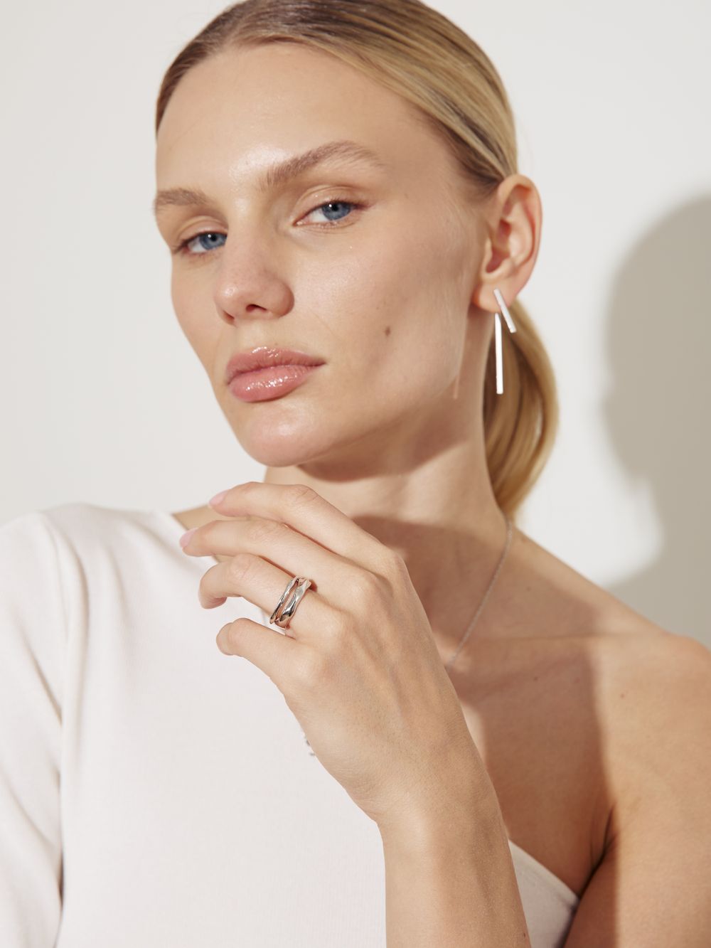 EYECATCHING 2 in 1 EARRINGS