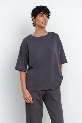 Футболка свободная цвета антрацит