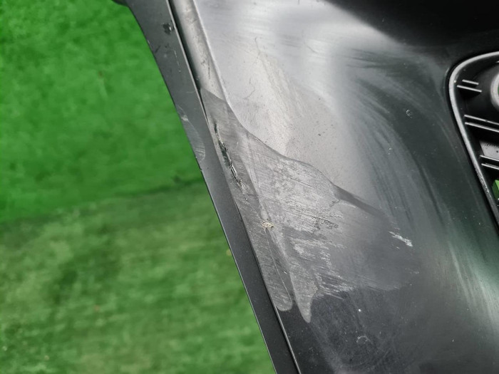 Решетка переднего бампера Audi Q8 (18-23) S-line