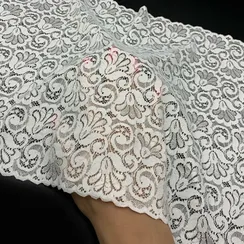 Кружево эластичное белое 30 см, Китай