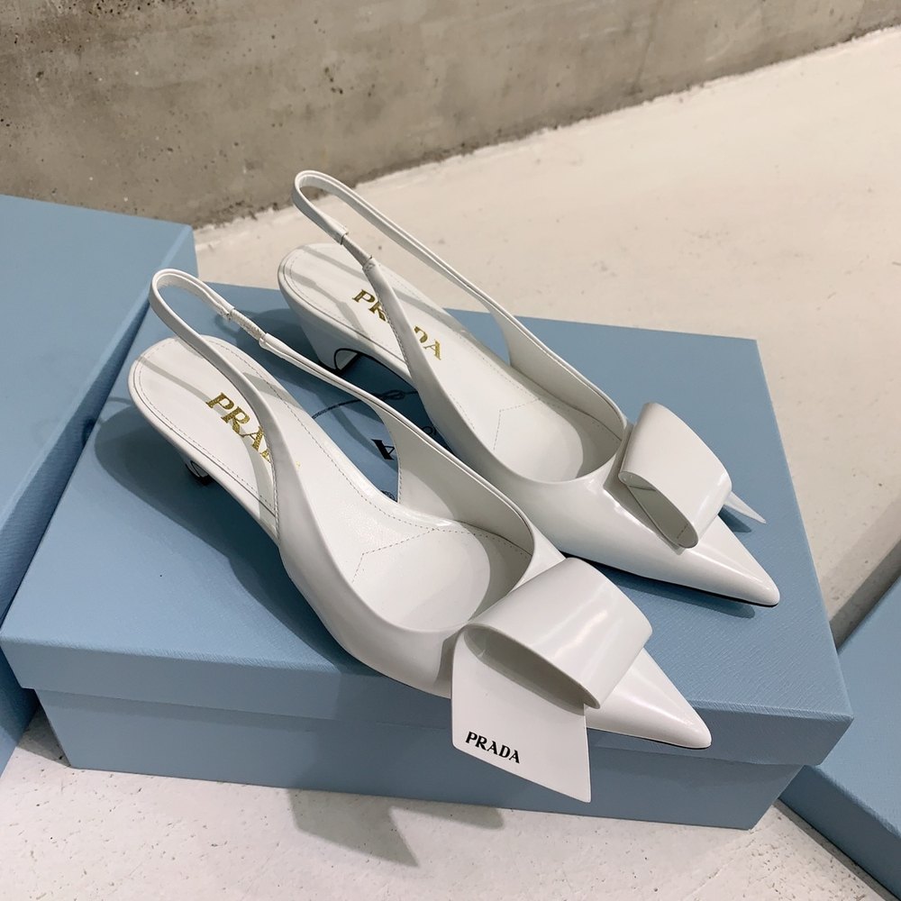 Prada Pumps
