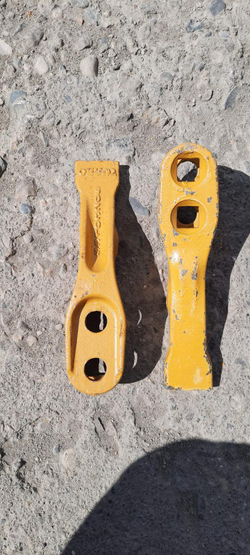 Зуб центральный E25 53103205