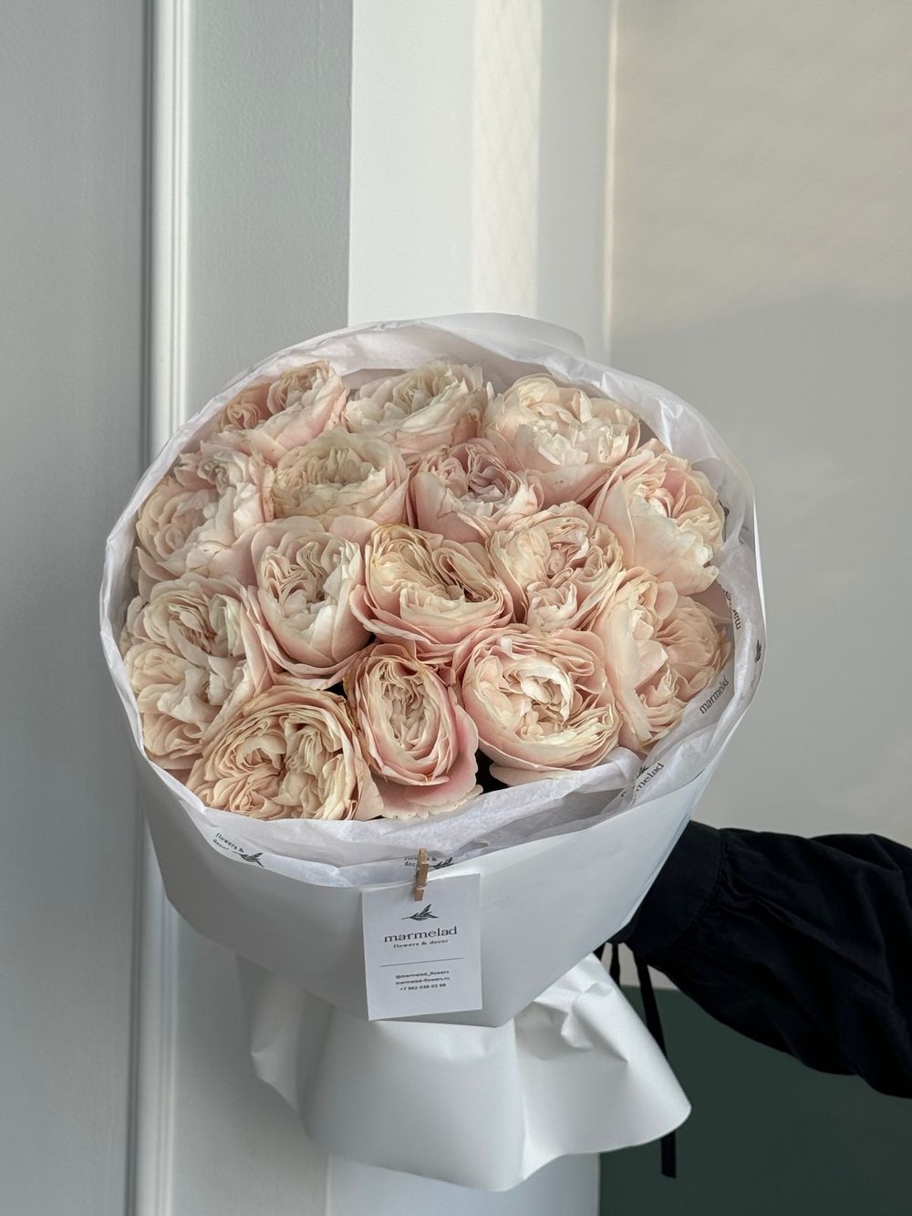 Букет из одноголовых нежных роз