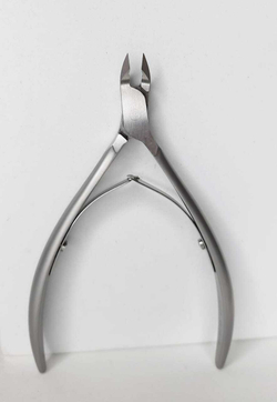 Yoko SK 051-5 - Кусачки для кутикулы 5мм3