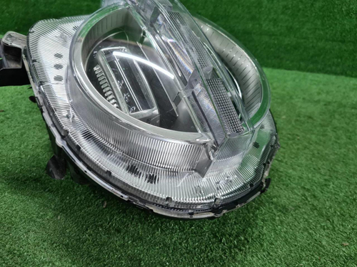 Битая Фара правая Tank 300 (2021-н.в.) LED