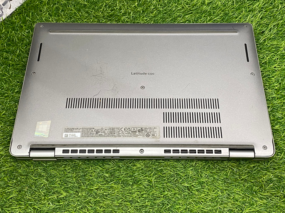 Ультрабук Dell 13' i5-1135G7/ Iris XE/ 8GB/256GB/ Latitude 5320[5320-0358]/Windows 10