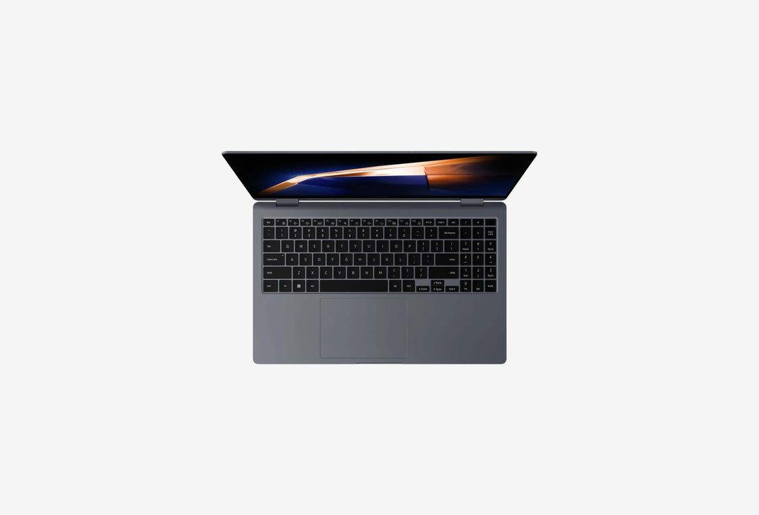 NP750QGK-KG2IN_0426226100125