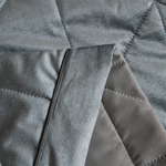 Велюровое покрывало в клетку с наволочками OVL039