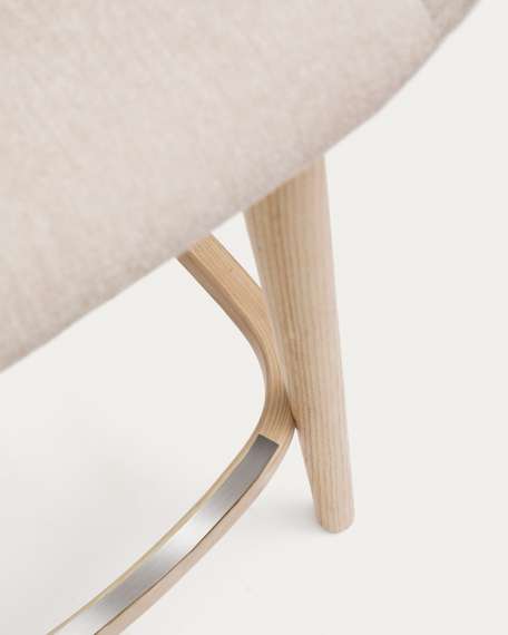 Полубарный стул Konna 65 см бежевый с ножками из светлого ясеня