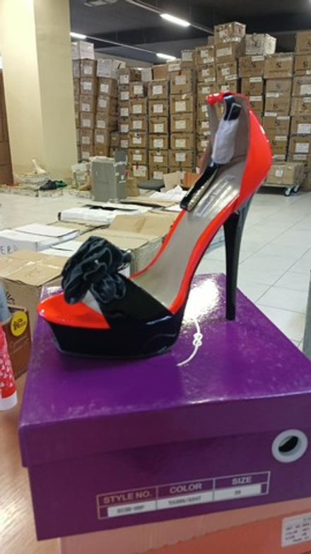 Босоножки женские SASHA FABIANI H138-09P