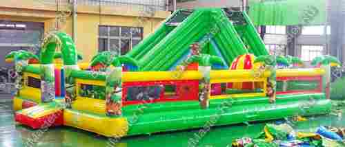 Надувной батут "Джунгли малый" борта с сеткой, размер 10*7*5 м