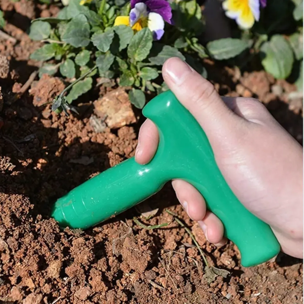 Лункообразователь-конус для посадки пластиковый 11,5*18см