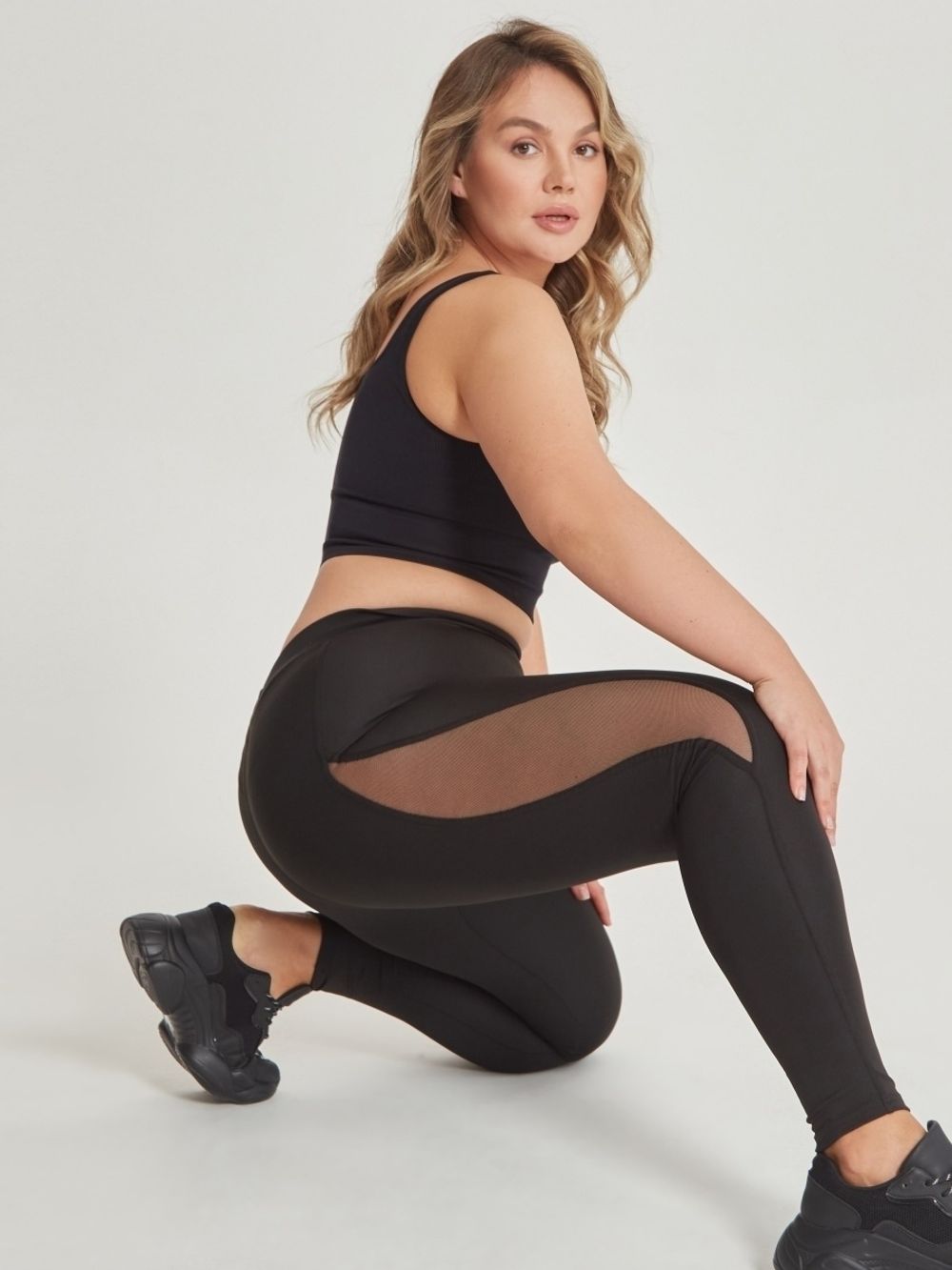 Леггинсы спортивные Тайтсы утягивающие