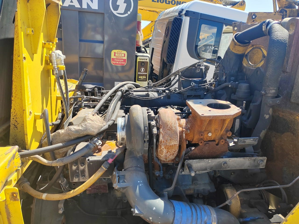 KOMATSU D155 Бульдозер D155A-6 (Дизельный, 15,2 л, 360 л.с., АТ)