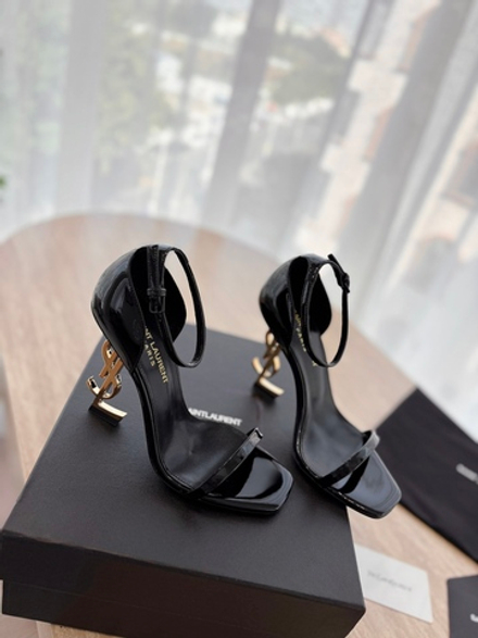 Saint Laurent Sandals