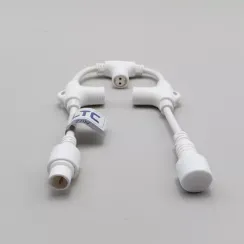 Разветвитель 3-х лучевой для бахромы, занавесов и нитей, 220В., без возможности управления, провод белый каучук, IP65, LTC (LLR3-8)