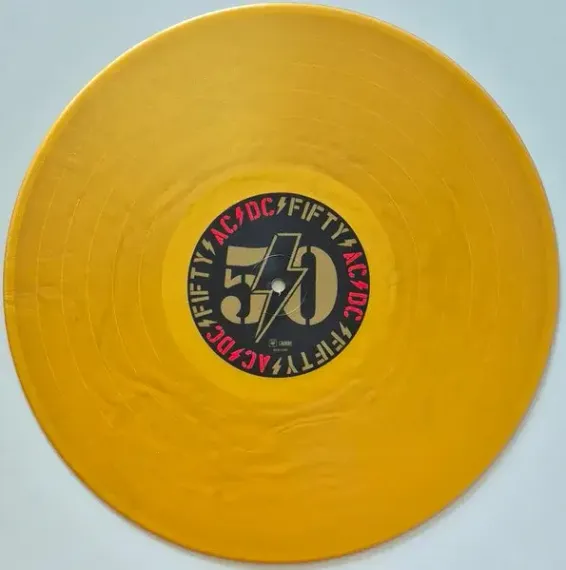 AC/DC – Stiff Upper Lip Сoloured Gold LP
