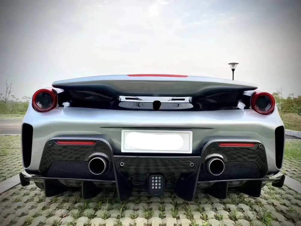 Карбоновый обвес переделка для Ferrari 488 2015-2020 переделка в Pista Феррари