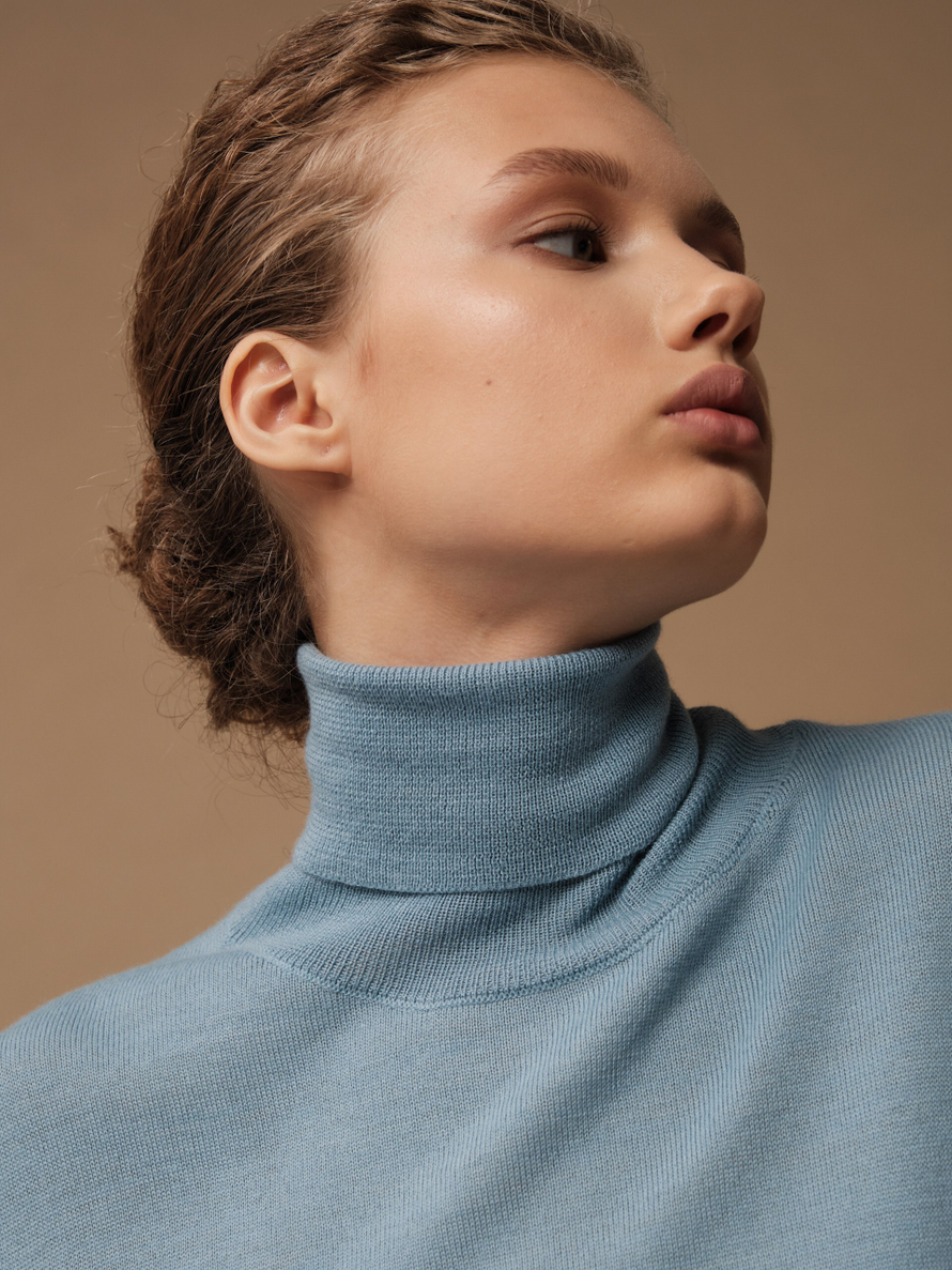 J0215 Джемпер женский, голубой dbr