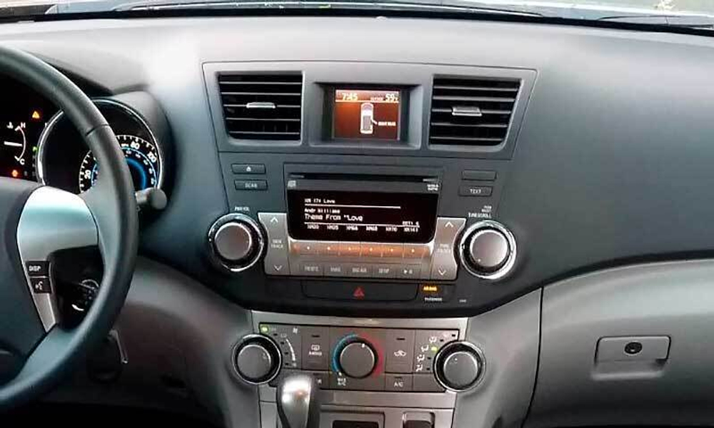 Topway TS18 2+32GB 8 ядер для Toyota Highlander 2007-2013