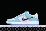 Купить кроссовки Nike SB Dunk Low April Skateboards в Москве