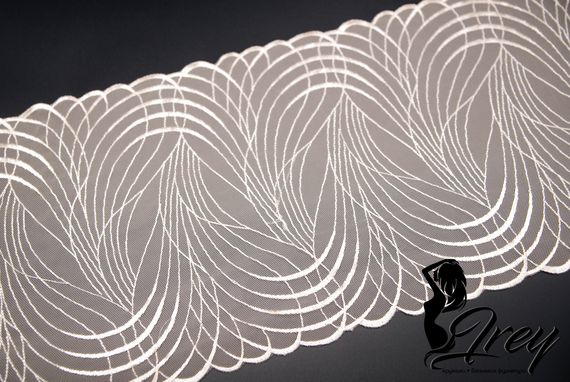 05-53  Вышивка на неэл. сетке 20 см, телесный 126