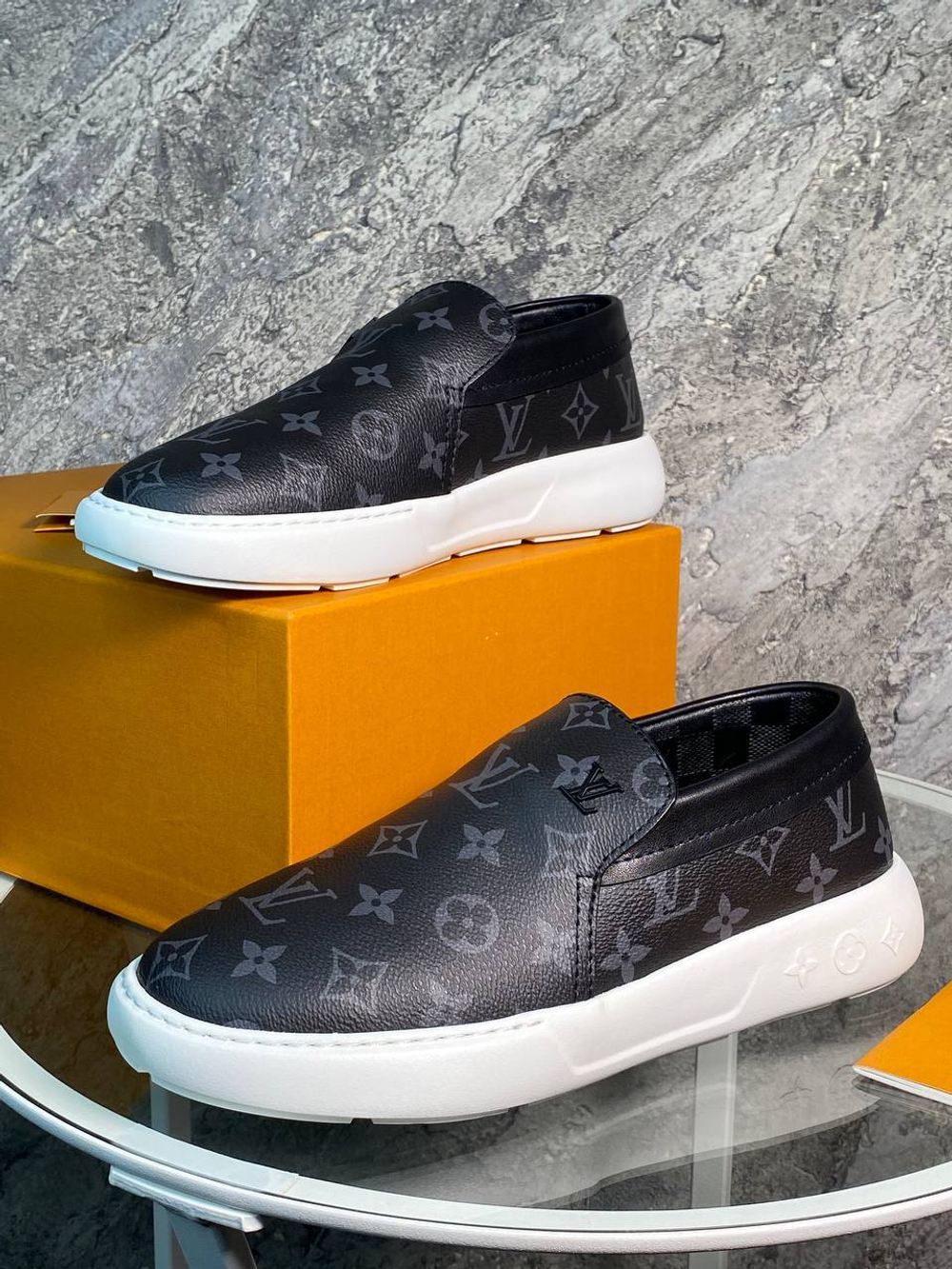 Слипоны Louis Vuitton