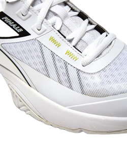 Женские теннисные кроссовки Diadora Finale W AG - white/silver/evening primrose