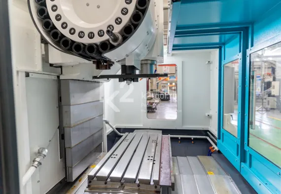 Вертикальный фрезерный станок с ЧПУ DMTG VDLS1000