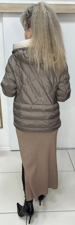 Весенне-осенняя курточка в цвете капучино