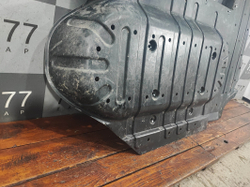 Защита пыльник днища LiXiang L9 22-нв Б/У Оригинал X0155040015