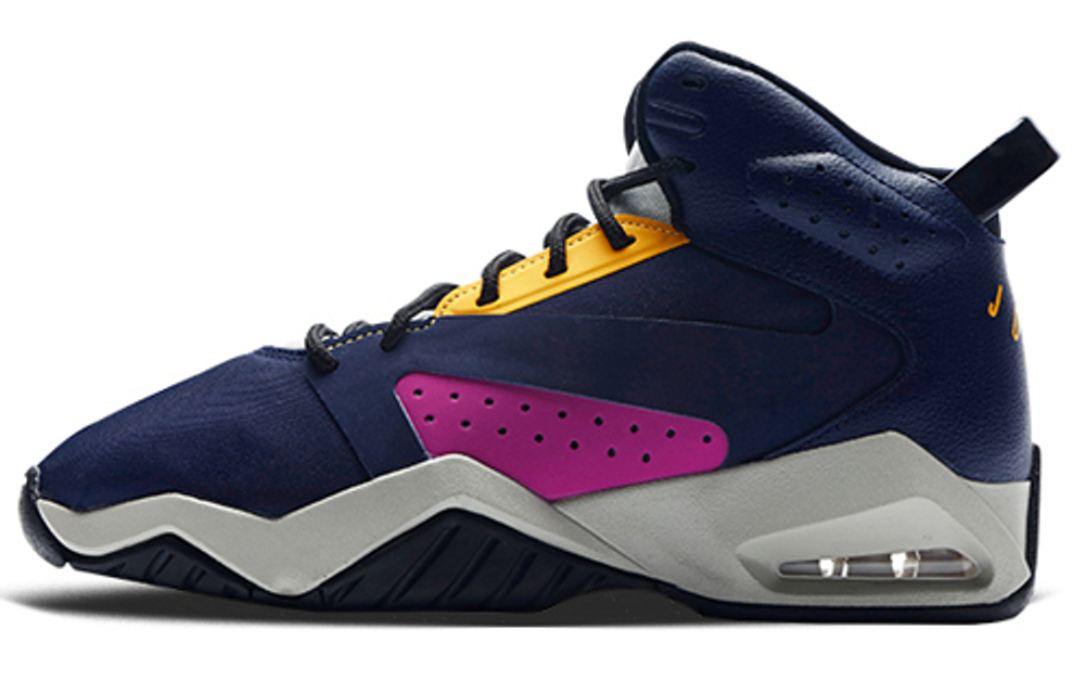 Boys jordan lift off sales