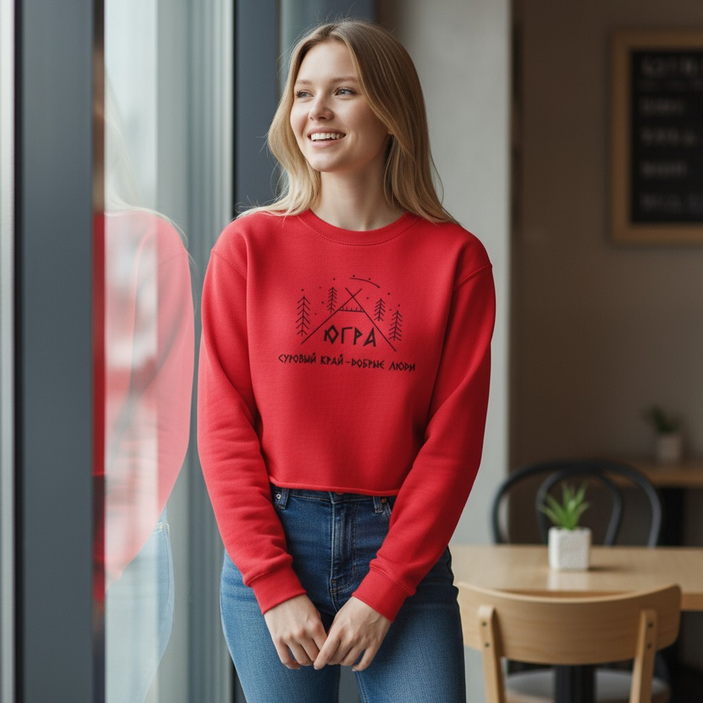 Свитшот укороченный с вышивкой "Суровый край"