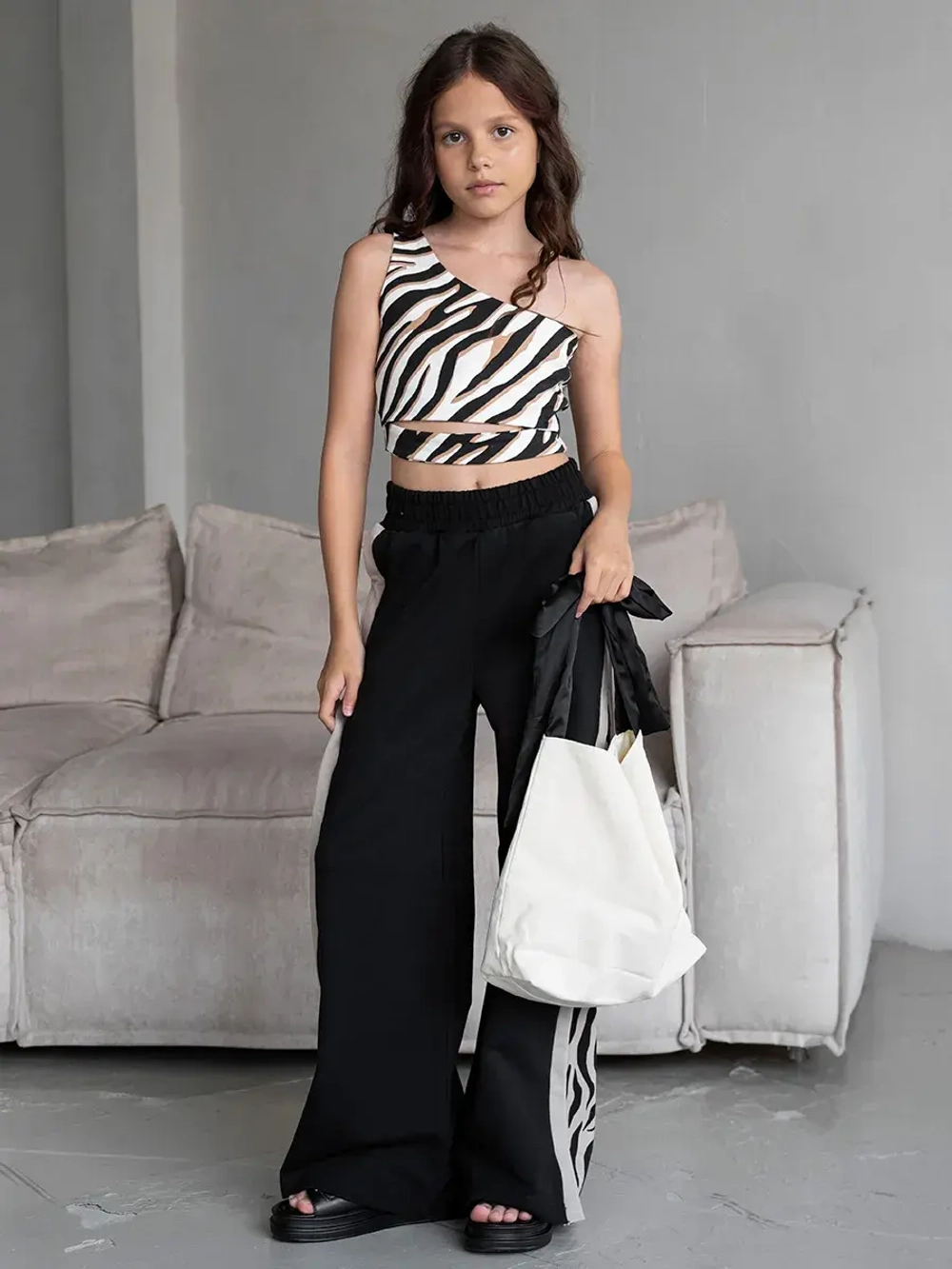 Топ для девочки летний