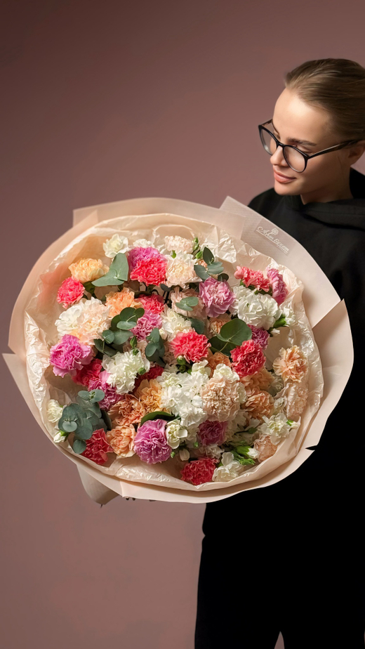 Букет "Микс из гвоздик"