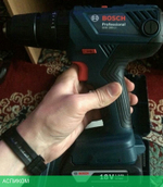 Дрель-шуруповерт Bosch GSB 180-LI Professional с 2-мя АКБ, кейс (0.601.9F8.307)