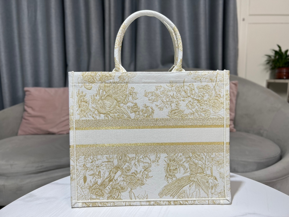 Christian Dior Book Tote 42 cm
