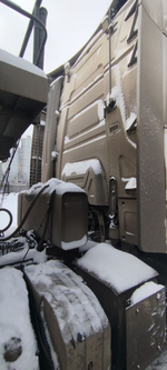 Shacman (Shaanxi) SX* 4x2 Седельный тягач SX4188YY381 (Дизельный, 12,5 л, 473 л.с., АТ)