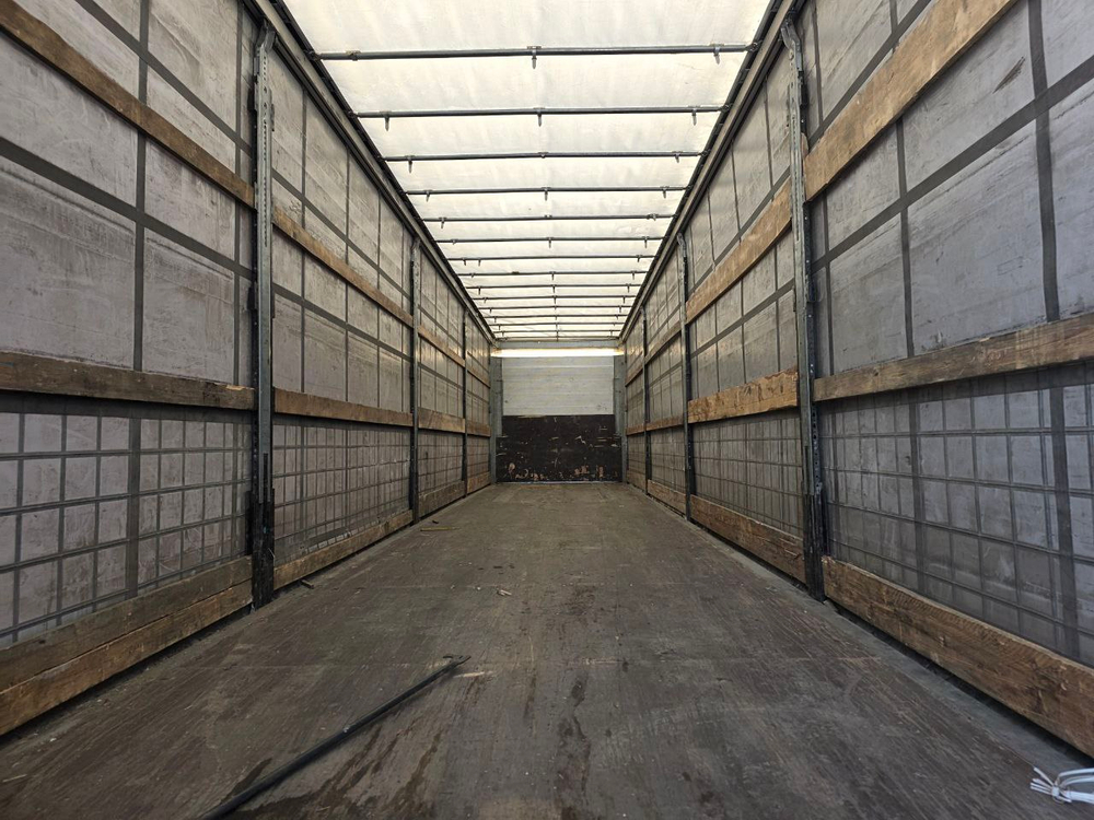 Schmitz Cargobull SCS Полуприцеп шторный SCS 24/L-13.62 EB (SCB S3T)