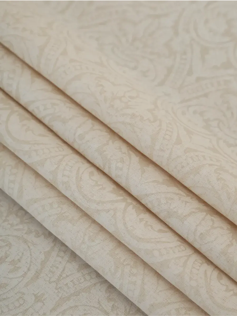 Скатерть тканевая 150х200