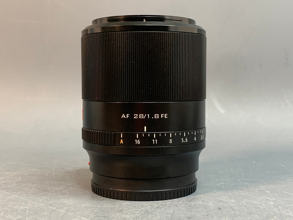 Viltrox 28mm F1.8 Sony E