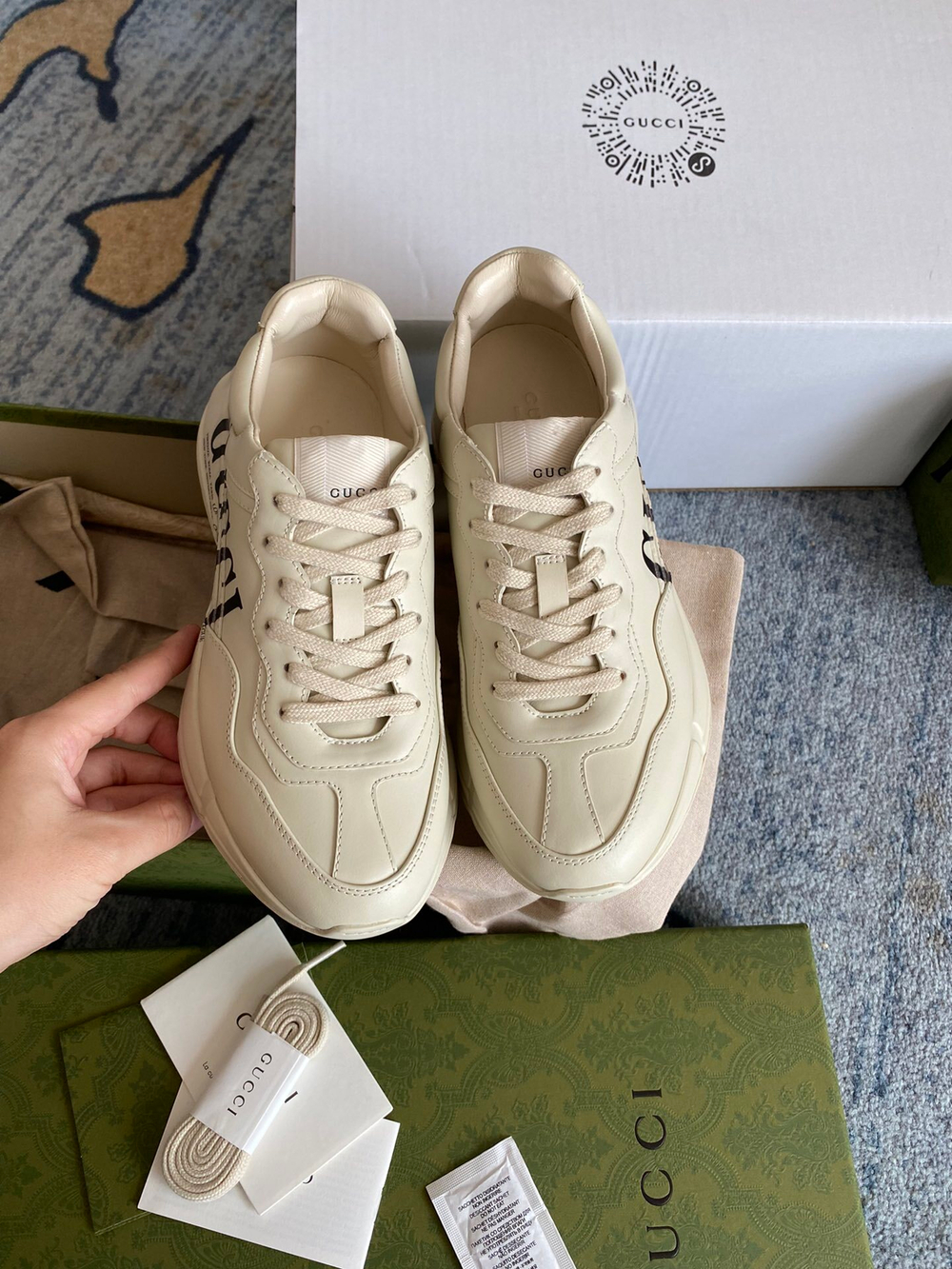 Gucci Rhyton Sneaker
