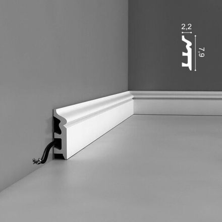 Плинтус Orac Decor SX122