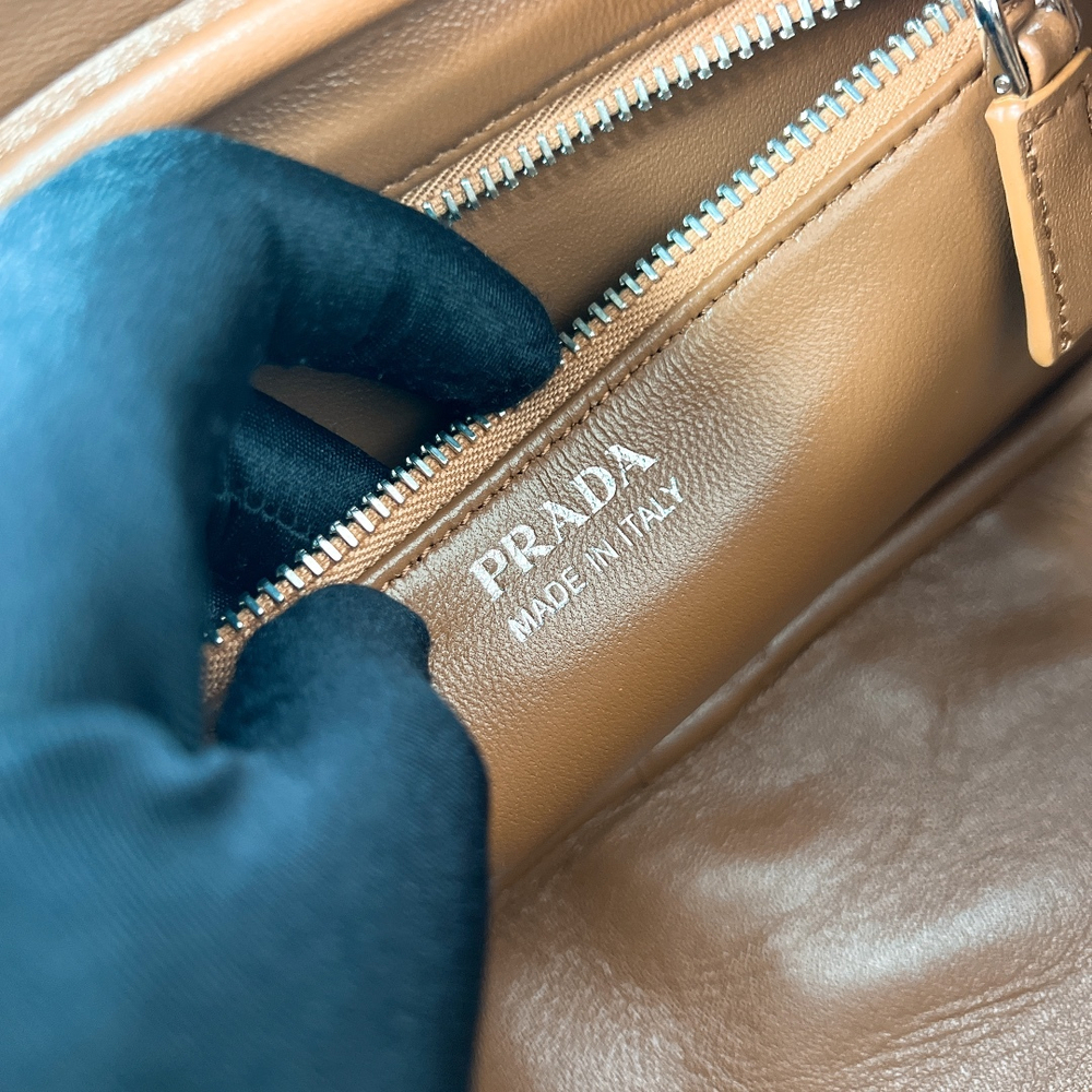 Prada Bag 24 cm