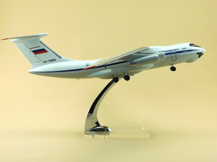 Модель самолета Ил-76МД (М1:100, АЭРОФЛОТ, RA-78850, шасси)