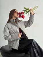 Куртка демисезонная короткая с капюшоном